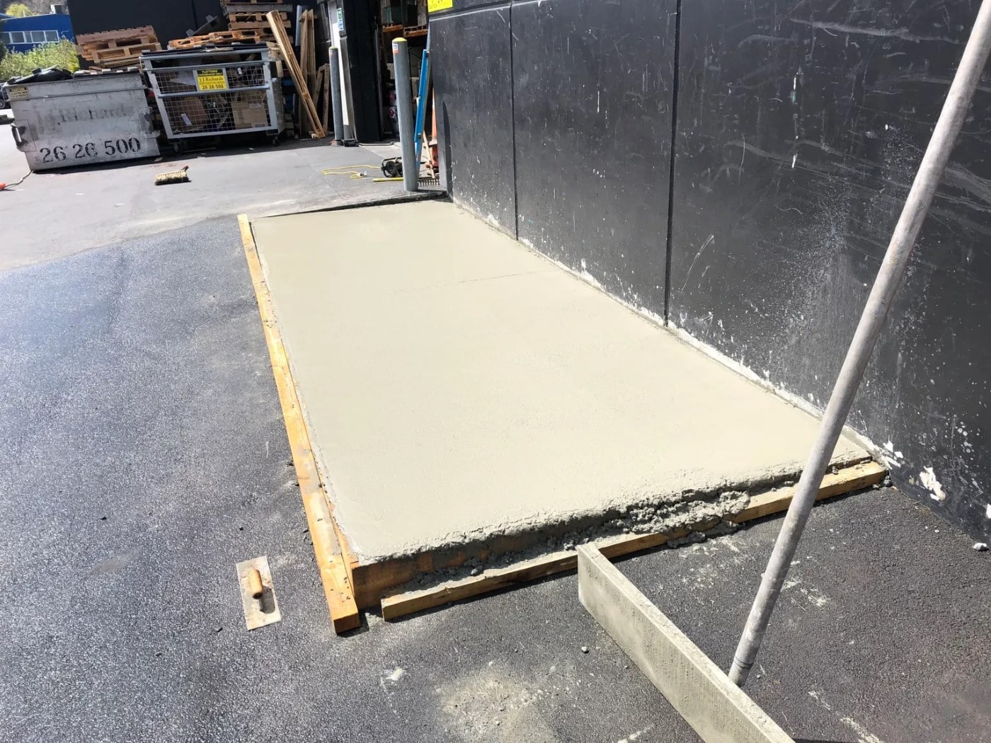 Commercial asphalting